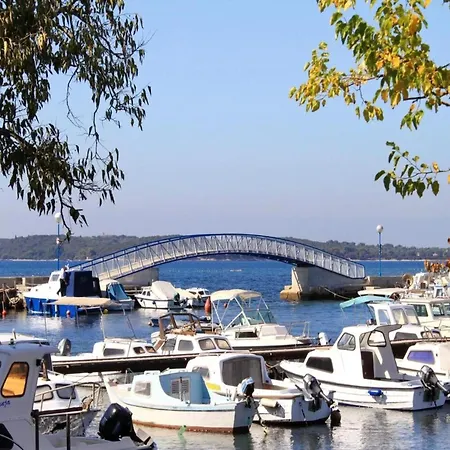 Villa Modern With Private Pool And Garden