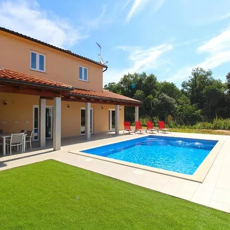 Modern With Private Pool And Garden Villa