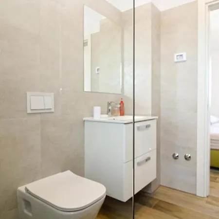 Modern With Private Pool And Garden Villa *
