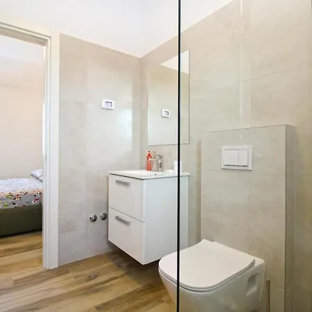 Modern With Private Pool And Garden Villa Pula