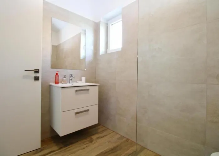 Βίλα Modern With Private Pool And Garden *