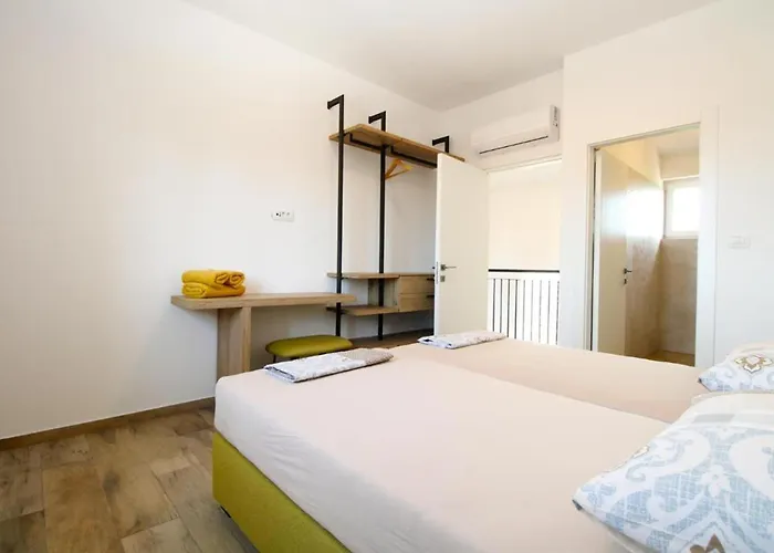 Βίλα Modern With Private Pool And Garden *