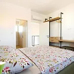 Modern With Private Pool And Garden Villa *