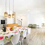 Modern With Private Pool And Garden Villa Póla